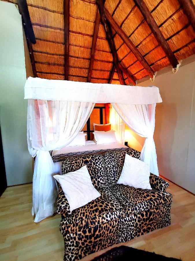 John And Noleen'S Place Marloth Park Exterior foto